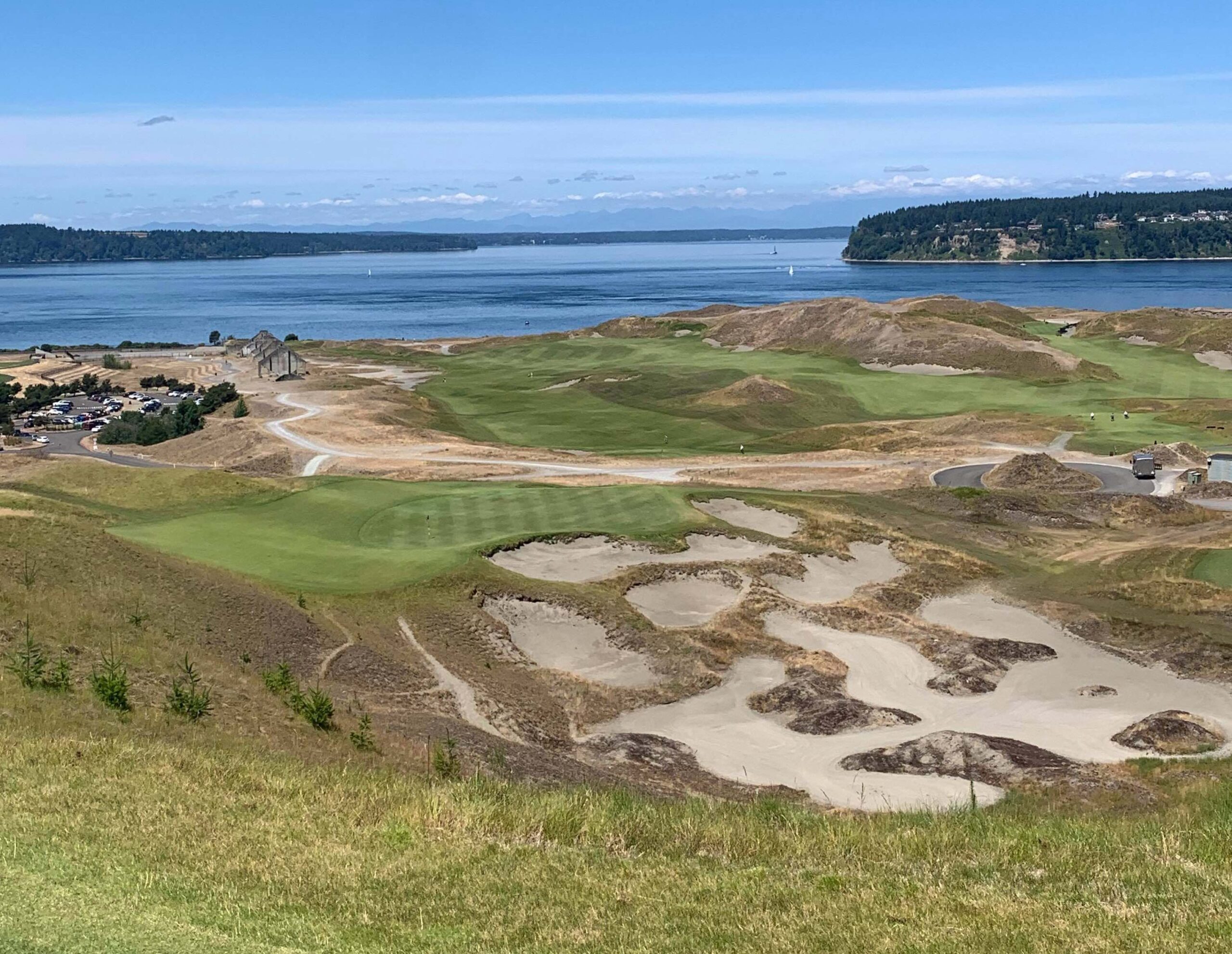 Teaming Up at Chambers Bay