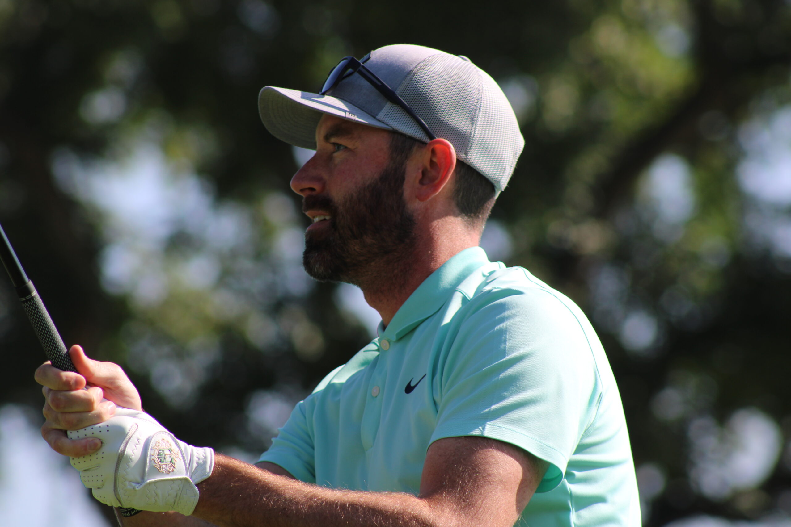 Hall Takes Lead at CGA Mid-Amateur Championship
