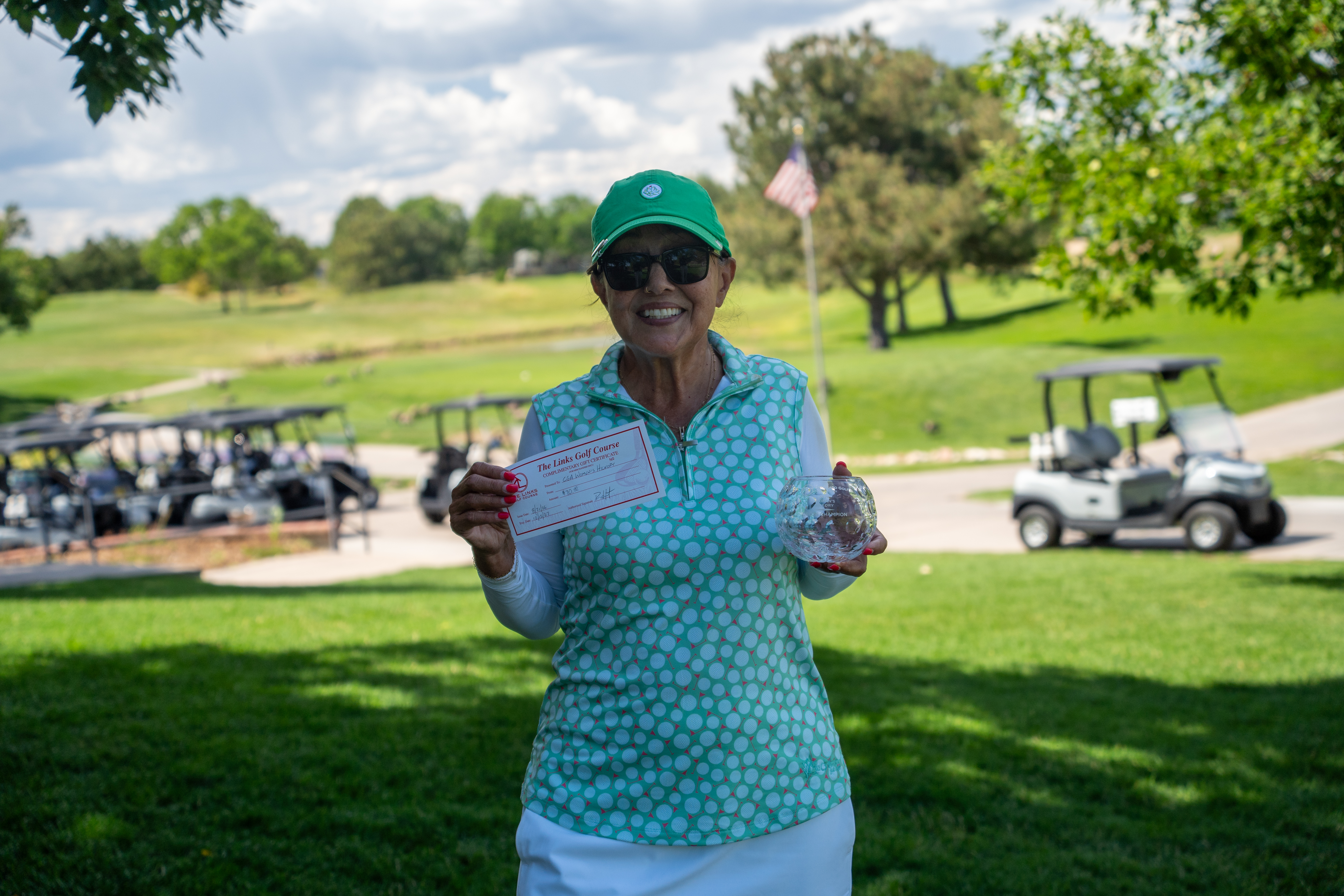 Hickory Hits the Links